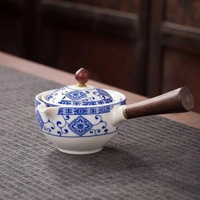 Keramická kanvica na čaj s drevenou rukoväťou, bočná rukoväť, domáci kung-fu oolong filter na čaj, kreatívny čajový riad, čajová súprava, tácka na šálky