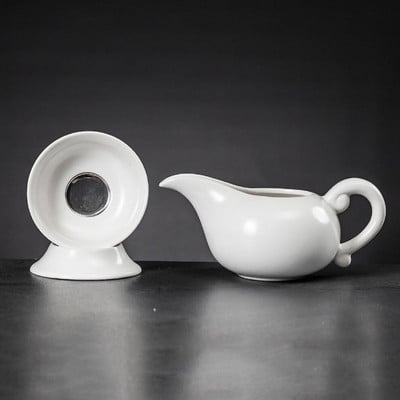 Kerámia Kung Fu teáskészlet osztott teáscsésze teaszűrő készlet oldalfogantyús sörfőzési teáscsésze finom teaszűrő alap Ru kemence teáskészlettel