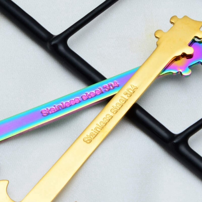 Kavos šaukšteliai gitarai 6 pakuotės Kūrybiniai mieli nerūdijančio plieno šaukšteliai Gitaros formos (įvairių spalvų)