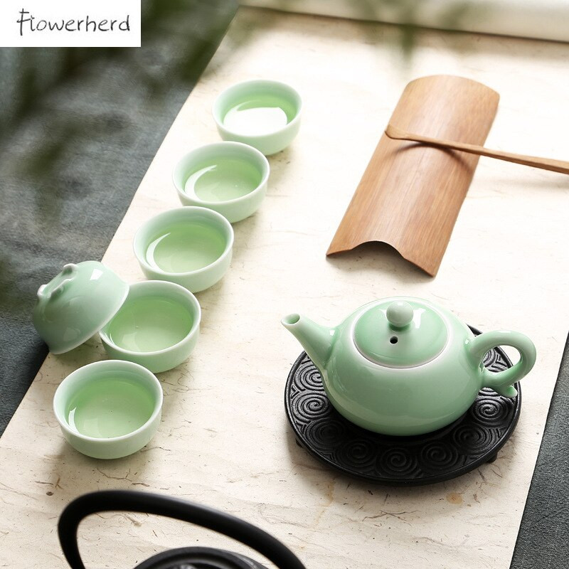 Keraminis Kung Fu arbatos rinkinys Arbatinukas Vienas arbatinukas Šeši arbatos puodeliai Celadon Kinijos arbatos rinkinys Ledo arbatos puodelio rinkinys 6 arbatinuko ir puodelių rinkinys