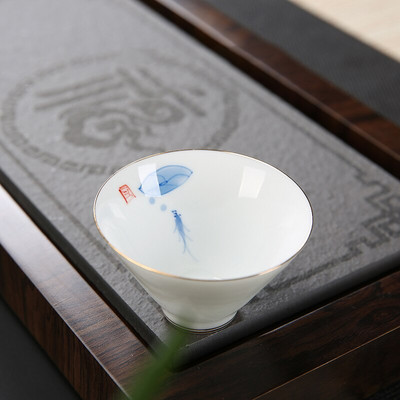 2 vnt. / partijoje Keramikos arbatos puodelis Namų biuro arbatos dubuo Rankomis dažytas porcelianinis arbatos indas Priedai Vieno puodelio Pagrindinis gėrimų indas