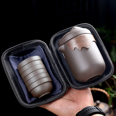 Yixing Purple Sand Tea Set Keramická čínska sada šálok s ochranou proti obareniu Prenosný cestovný čajový riad Kung Fu čajový hrnček 1 kanvica 6 šálok Gaiwan