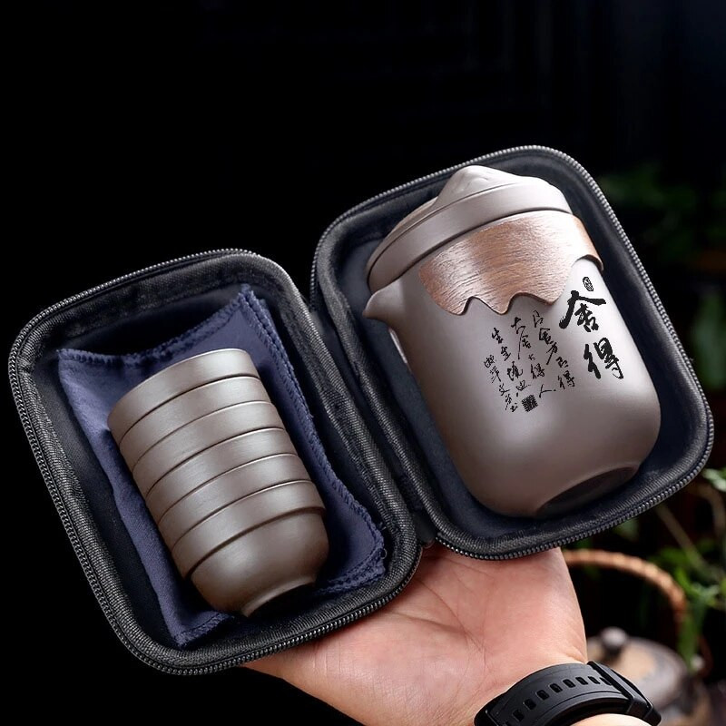 Yixing Purple Sand Tea Set Keramická čínska sada šálok s ochranou proti obareniu Prenosný cestovný čajový riad Kung Fu čajový hrnček 1 kanvica 6 šálok Gaiwan
