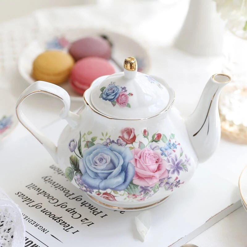 Noble Bone China Teapot 500ML Pink Camellia Set Posuda za kavu Domaći visokokvalitetni porculanski vrč za kuhanje vode Party Cafe Posuđe za čaj Posuda za čaj
