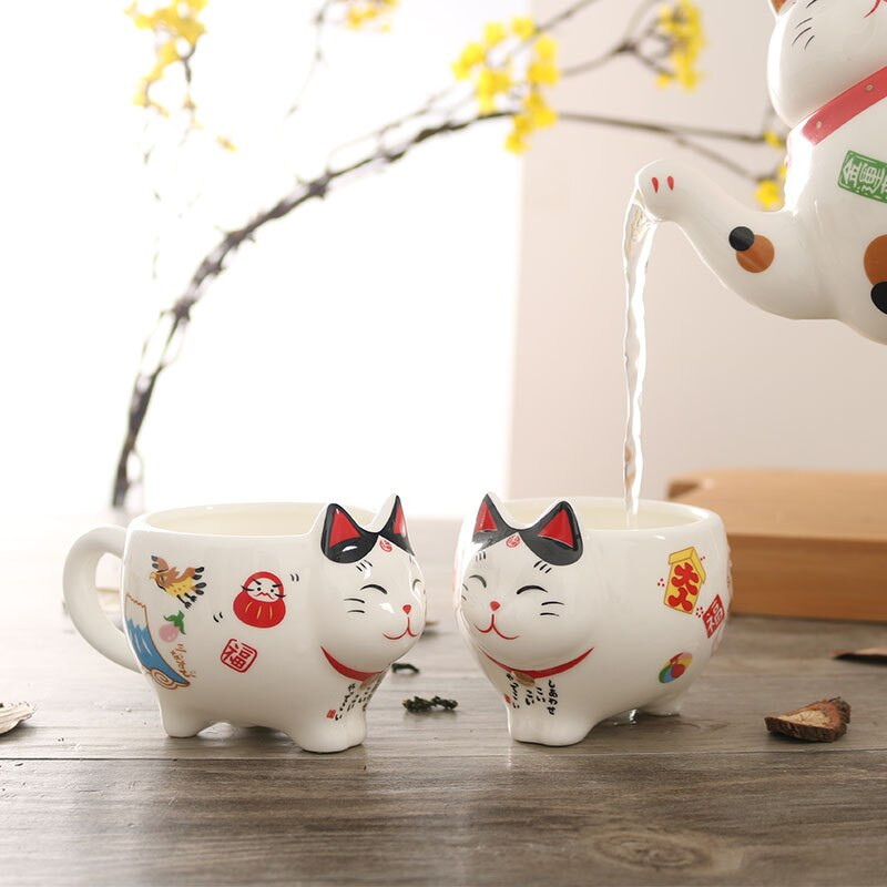 Aranyos japán Lucky Cat porcelán teáskészlet Kreatív teáskészlet Kerámia teáskanna szűrővel Lovely Plutus Cat teáskanna bögre