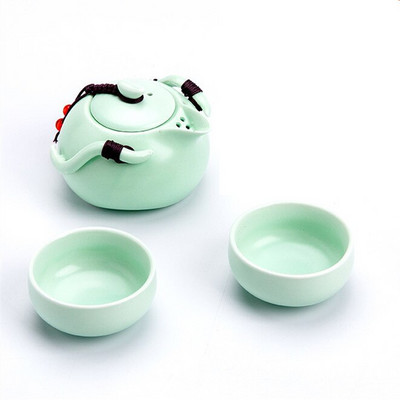 Kínai Kung Fu teáskészlet teáskészlet egy edény és két csésze Kerámia kis teáskanna teáscsésze készlet Otthoni porcelán hordozható utazási könnyű vízforraló