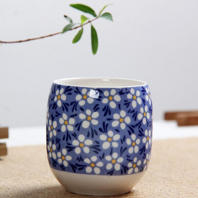 4 ks/sada modrobielych porcelánových čajových šálok 130 ml s klasickým kvetinovým vzorom, kuchynský riad na pitie
