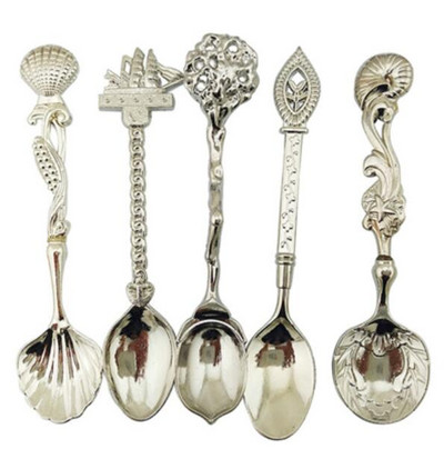 Винтидж деликатна лъжица за кафе Луксозна аристократична европейска малка лъжица Сладки креативни лъжички за подправки за десертна торта