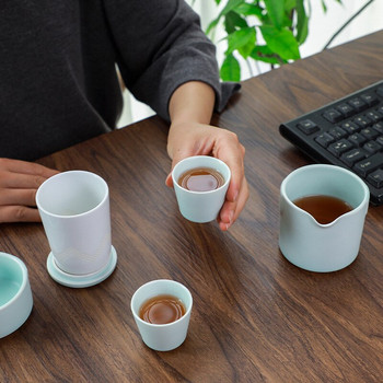 Комплект чайник Керамичен сервиз за чай Порцеланова чаша с двойна стена Творчески чайник Kung Fu Tea Преносим комплект за чай за пътуване с пътна чанта C25