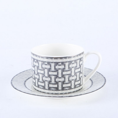 Klasične europske porcela Šalice i tanjurići za kavu Posuđe Tanjuri za kavu Posuđe Poslijepodnevni čaj Kućna kuhinja