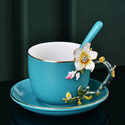 Керамика в европейски стил, ръчно изработена емайлирана 3D чаша за кафе с цветя и чинийка Комплект следобедна чаша за чай порцеланова чаша за мляко