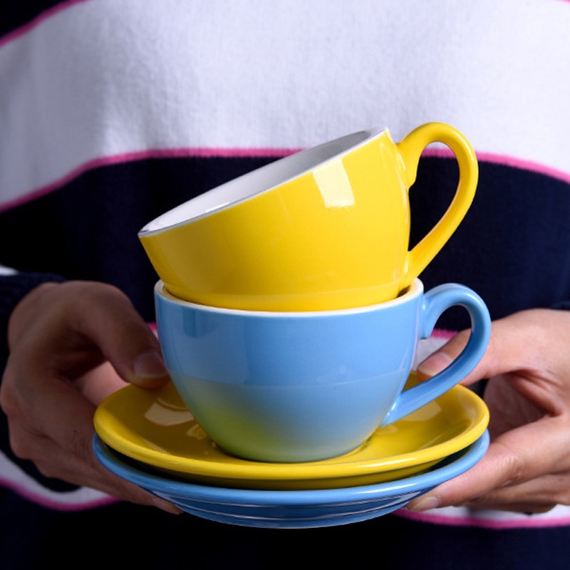 220 ml kvaliteetsed keraamilised kohvitassid Kohvitasside komplekt Lihtne Euroopa stiilis Cappuccino lilletopsid Latte värviline puhas Coaster