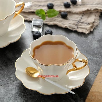 Κεραμικό Κομψό Flower Bone China Coffee Cup με Σετ Πιατάκι Λευκή πορσελάνη Πνομ Πενχ Γραφείο Φλιτζάνι Τσαγιού Home Cafe Κύπελλο Espresso