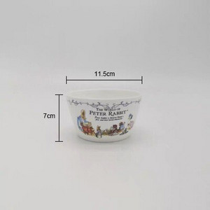Kvalitný kreslený králik v anglickom štýle, 2 ks/sada kostného porcelánu, kávových šálok, čajových podšálok, 250 ml, keramický riad, darček do kuchyne