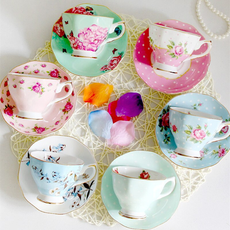 Set ceașcă de cafea și farfurii din porțelanul britanic din porțelan, cu flori din ceramică, cești de ceai pentru casă, birou, cafenea, cadou