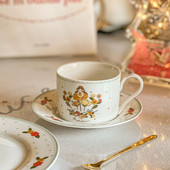 Ins Vintage dievčenská kvetinová šálka na čaj s podšálkou, prémiová porcelánová sada šálok na kávu, roztomilý hrnček na kávu a mlieko, dezertný tanier, stolové potreby