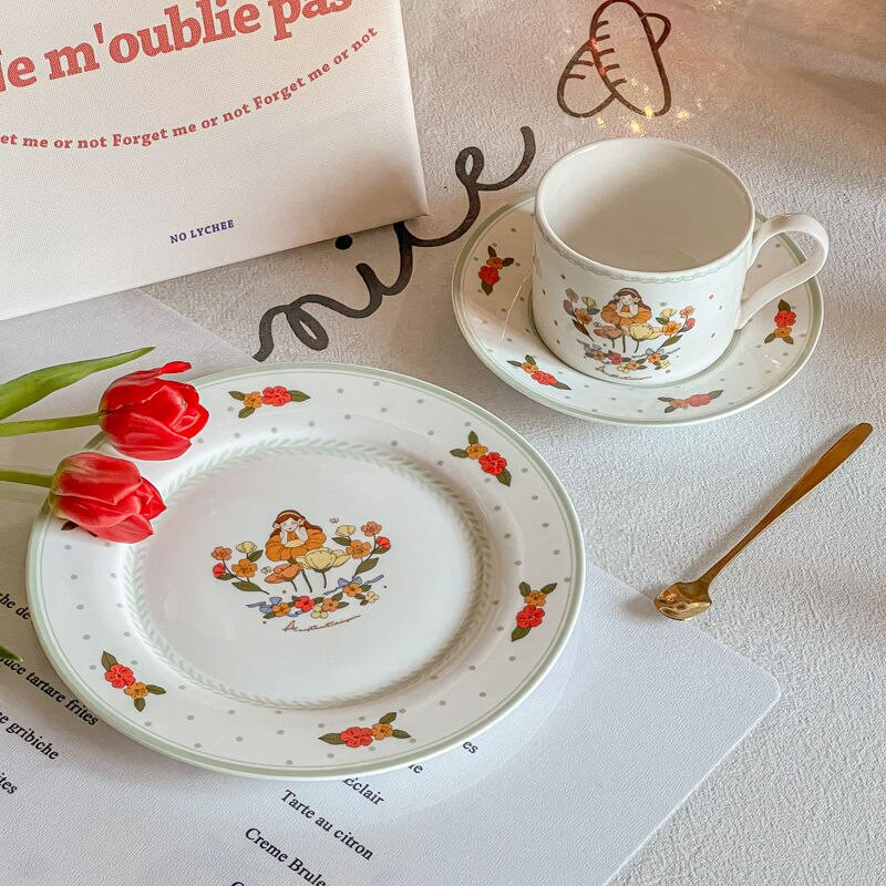 Ins Vintage dievčenská kvetinová šálka na čaj s podšálkou, prémiová porcelánová sada šálok na kávu, roztomilý hrnček na kávu a mlieko, dezertný tanier, stolové potreby