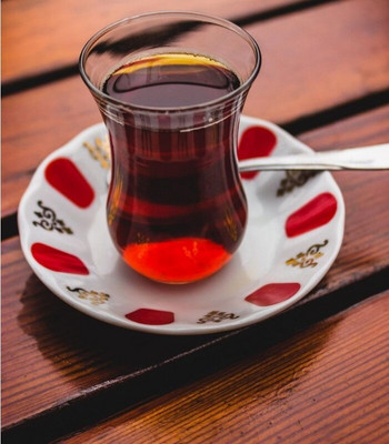 Класически комплект чаши за горещ турски чай от 12 части Дълготраен, здрав, висококачествен, бърза доставка