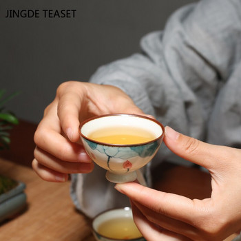 Китайска керамична чаша за чай Ръчно рисувана шарка на лотос Купа за чай Главна чаша Персонална единична чаша Малки чаени чаши за пътуване Чаена посуда