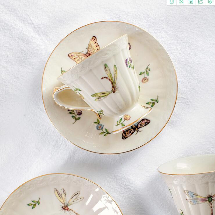 Europska keramička šalica za kavu i tanjurić set sa žlicom za kukce Retro popodnevna šalica i čajnik