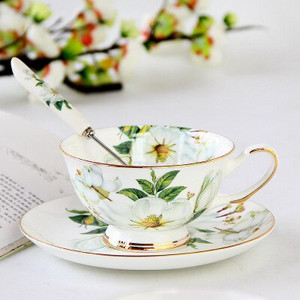 Set ceașcă de cafea European Bone China Set ceai de după-amiază în stil englezesc Farfurie ceașcă de cafea Ceșă de cafea Bone China în stil european