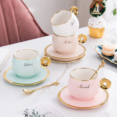 Ceramică Phnom Penh Set ceașcă de cafea și farfurii cu lingură cu margine aurie ceai, suc, băuturi, mic dejun pentru copii, ceașcă cu lapte, ceașcă pentru cuplu