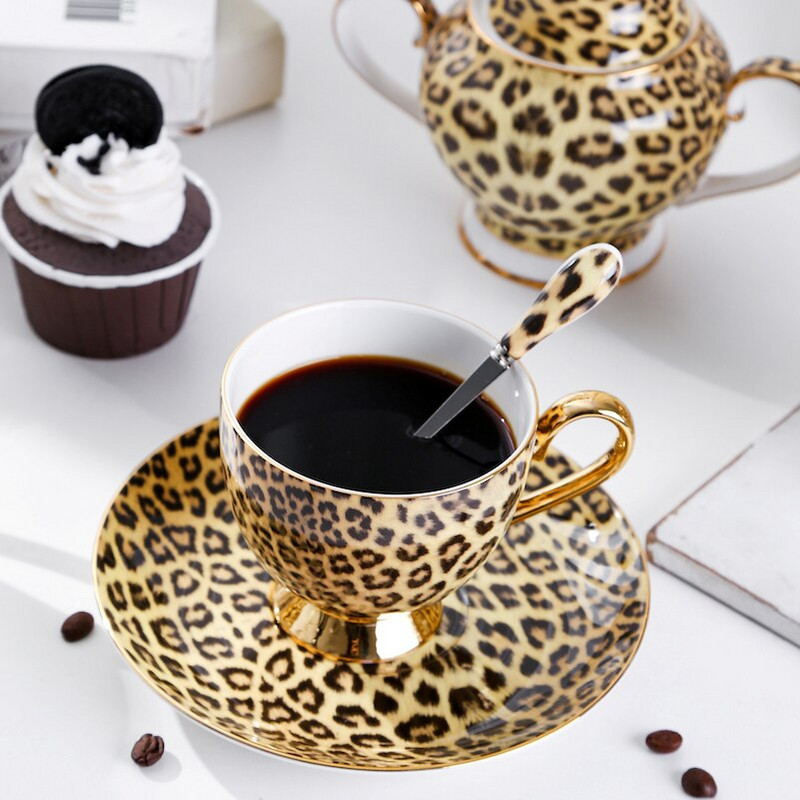 Set cești de cafea Cana din ceramică Bone China porțelan băuturi Seturi de ceai și farfurii Articole de cafea Transport gratuit Decorarea casei