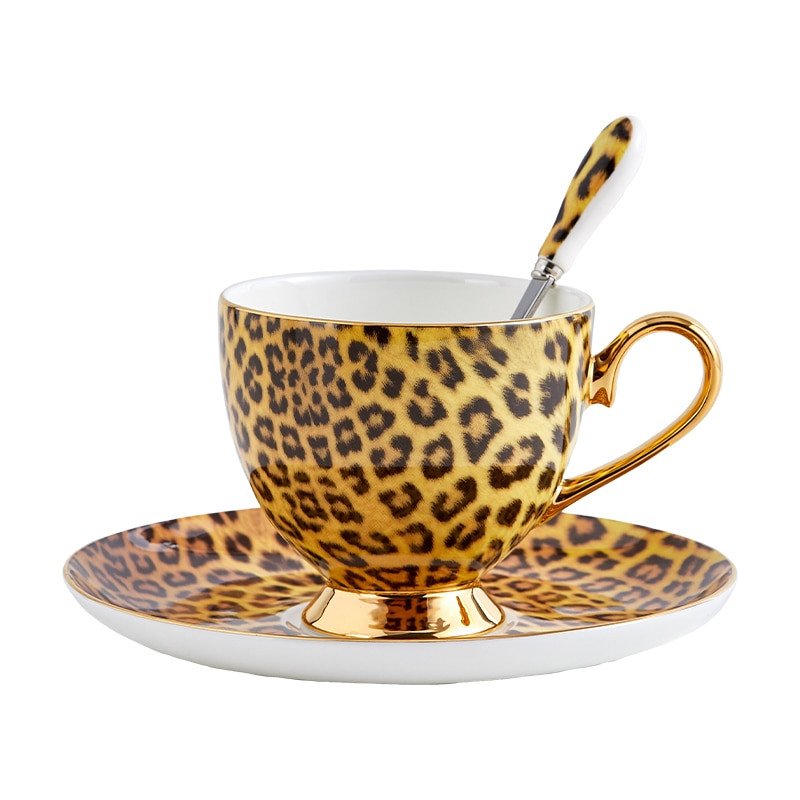 Set cești de cafea Cana din ceramică Bone China porțelan băuturi Seturi de ceai și farfurii Articole de cafea Transport gratuit Decorarea casei