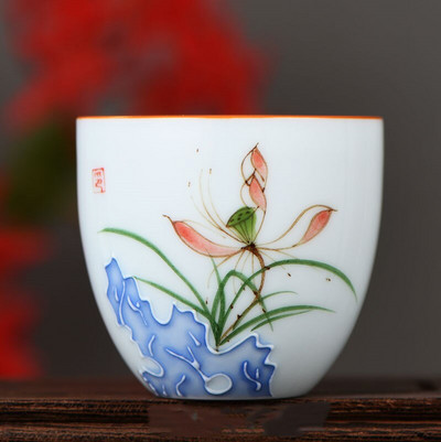 4 kom/lot Kineska keramička šalica za čaj Ručno oslikana šalica s lotosom Mala zdjelica za čaj Ručno izrađeni porculanski set za čaj Pribor Master Drinkware