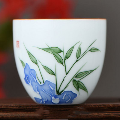 4 kom/lot Kineska keramička šalica za čaj Ručno oslikana šalica s lotosom Mala zdjelica za čaj Ručno izrađeni porculanski set za čaj Pribor Master Drinkware