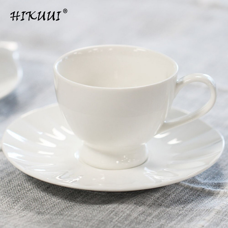 3 štýlové 2 ks porcelánové šálky na kávu s podšálkami, čisto biele popoludňajšie keramické hrnčeky na kávu, šálky na čaj s podnosmi, riad