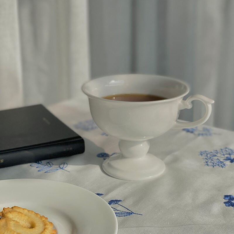 Hrnček na kávu z kostného porcelánu, ručne vyrobený keramický pohár na espresso, sada šálok a podšálok v severskom štýle, kreatívne čisto biele hrnčeky na popoludňajší čaj