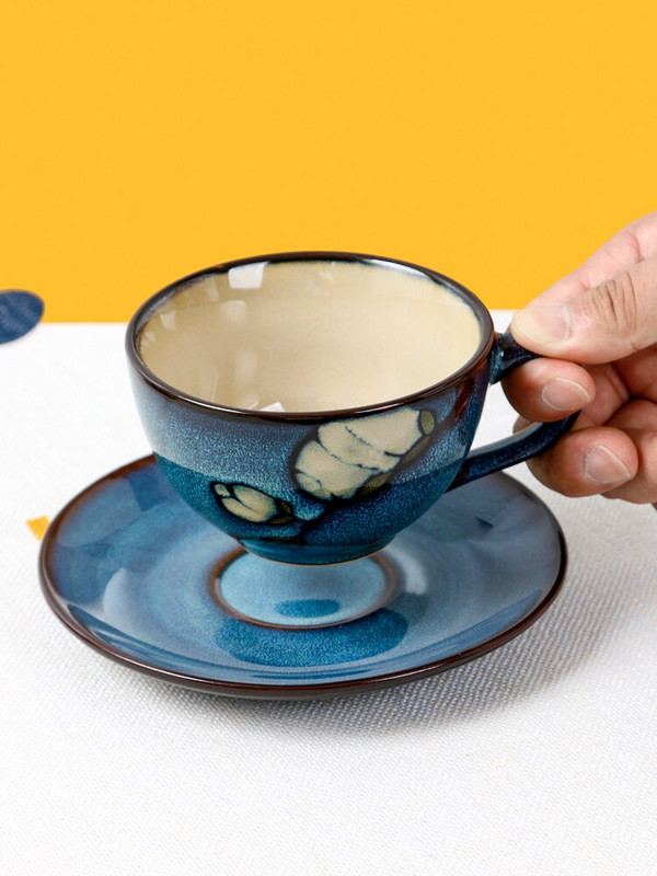 Kreatívna európska sada kávových šálok, vintage porcelánový riad, čaj a podšálka, keramický opakovane použiteľný hrnček na čaj, kuchynské potreby, DF50B