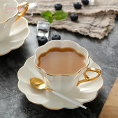 Keramická elegantná kvetinová sada kostného porcelánu na kávu s podšálkou, biela porcelánová šálka na čaj, domáca kaviareň, šálka na espresso