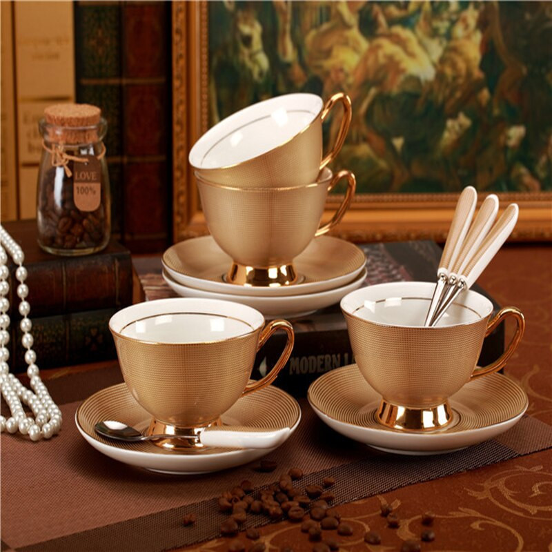 Ceașă și farfurie din ceramică de lux auriu Seturi de ceai simple din porțelan regal Cești de cafea cu design modern Tazas Para Cafe Veselă de bucătărie