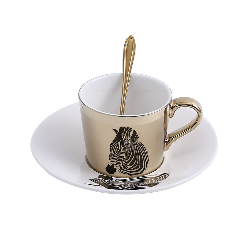 Luxusné porcelánové šálky s podšálkou, keramické jednoduché čajové súpravy, kreatívne kuchynské kávové šálky, tazy do kaviarne, bytové dekorácie