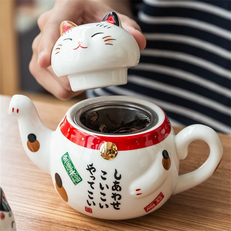 Aranyos japán Lucky Cat porcelán teáskészlet Kreatív Maneki Neko kerámia teáscsésze vízforraló szűrővel Irodai teáskanna vizes bögre