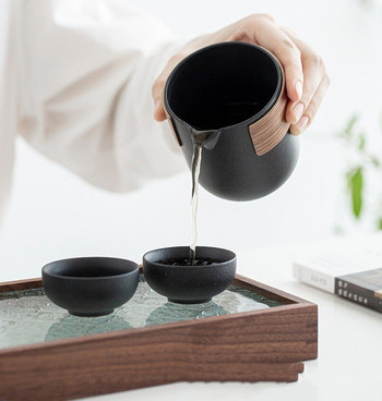 Керамичен сервиз за чай Kung Fu с пътна чанта Чаена посуда Порцеланова кана за чай и комплект чаши Китайски преносим един чайник и четири чаши