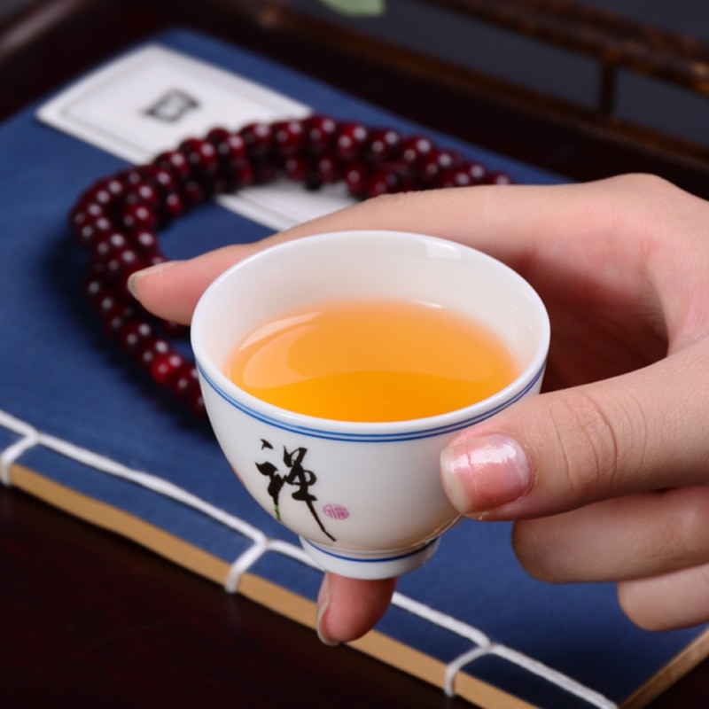 6 db/tétel Kerámia teáscsésze díszdobozban Oolong tea Kis csészék Boutique porcelán teáskészlet Kiegészítők Mester személyes egypohár