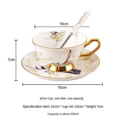 Seturi de cești de cafea și farfurii Set de căni de ceramică de lux din ceramică în stil vintage.