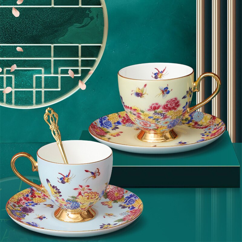 Retro zománcozott kávéscsésze és csészealj doboz szett Exquisite Bone China könnyű luxus délutáni tea csésze készlet otthoni ivóeszköz ajándék