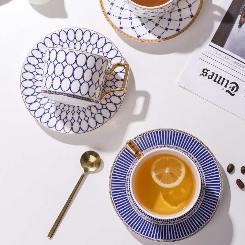 Ceașcă de cafea din ceramică cu farfurie Nordic Light Luxury Bone China Ceai de ceai de după-amiază Cana delicată espresso cu lingură Design de set de ceai
