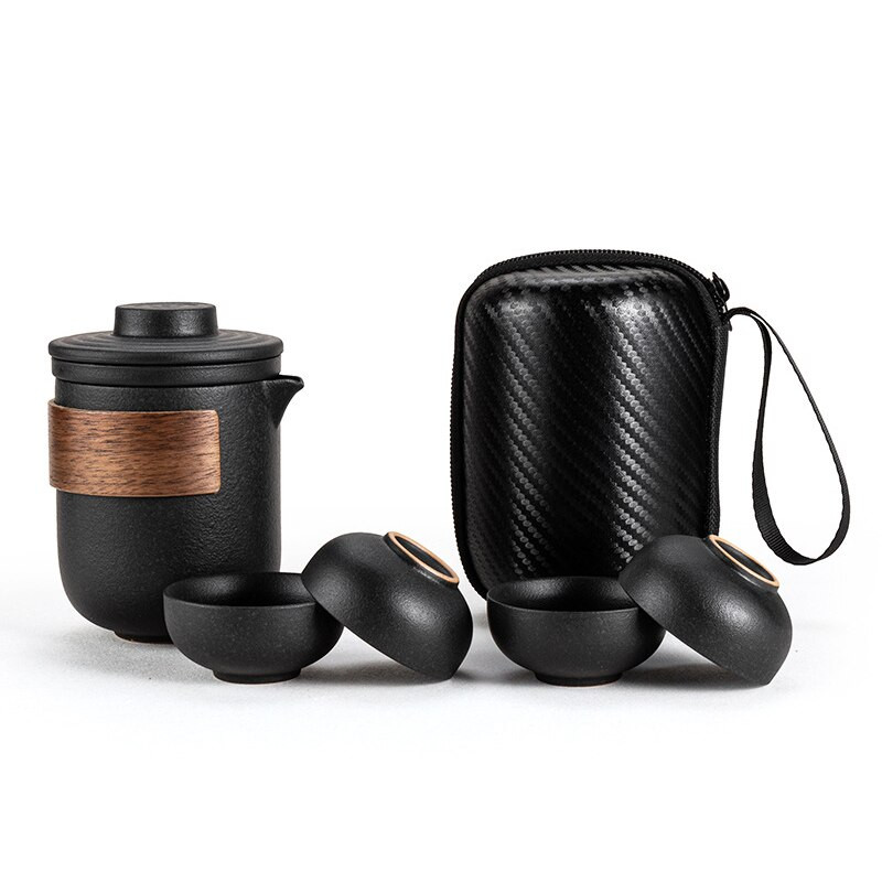 Prijenosni set za putni čaj uključuje 1 čajnik, 4 šalice za čaj, prekrasan i jednostavan kuhalo za vodu, kineski keramički prijenosni čajnik gaiwan