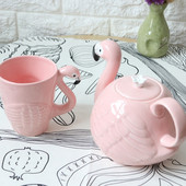 Flamingos madár teáskanna csésze készlet 3D állati kávéskanna bögre Szuper szépség lány rózsaszín kerámia aranyos kreatív születésnapi karácsonyi ajándék