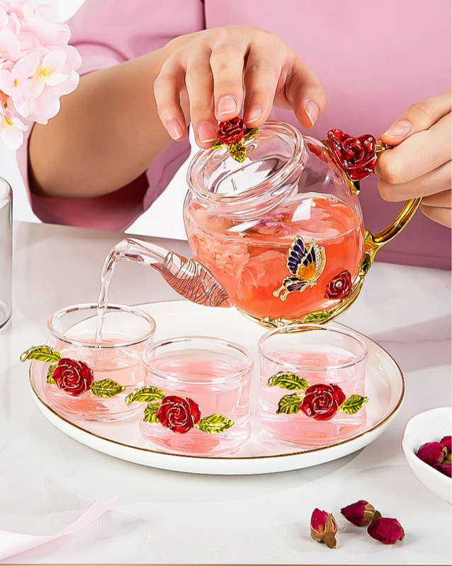 Vörös rózsa zománcozott üveg teáskészlet teáskanna csésze készlet Virágos tea üvegcsészék hideg és meleg italokhoz Otthoni irodai teáskészletek Ajándék