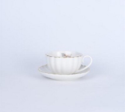 1db Közvetlenül eladó új klasszikus Golden Bee csíkos délutáni tea kávé tejlé italkancsó könnyű luxus máz plusz aranykerámia