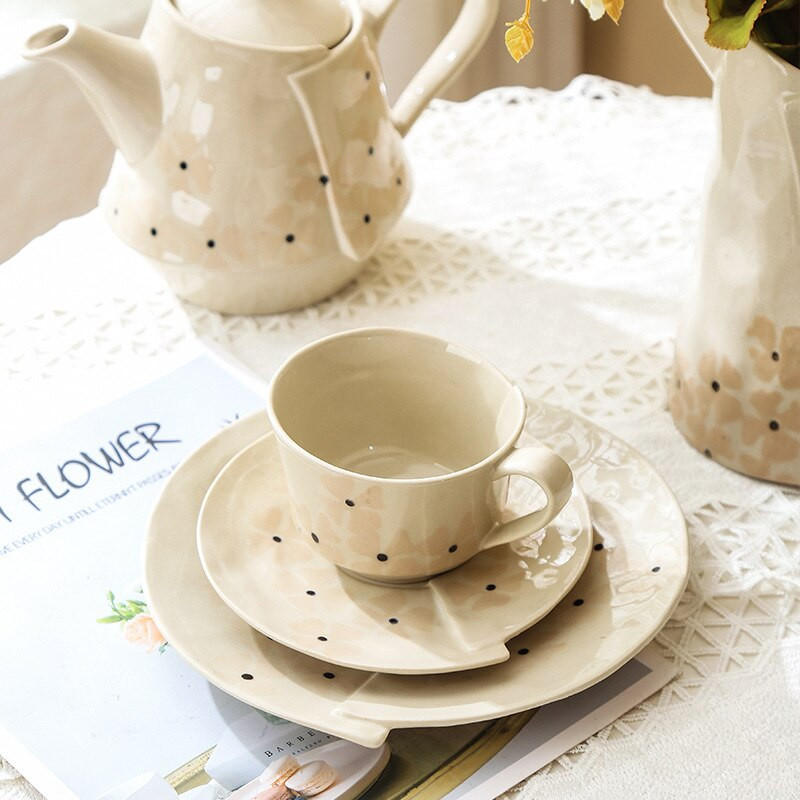 CuteLife Flower Vintage kerámia teáskanna csészekészlet Ivó desszert Tej Kávéscsésze Csészealj Konyha Lakberendezés Reggeli Csésze