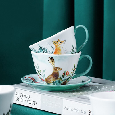 Ръчно рисувана керамична чаша с чинийки Комплект чаша за закуска Горски животни Чаши Комплект чаши за кафе с десертна чиния