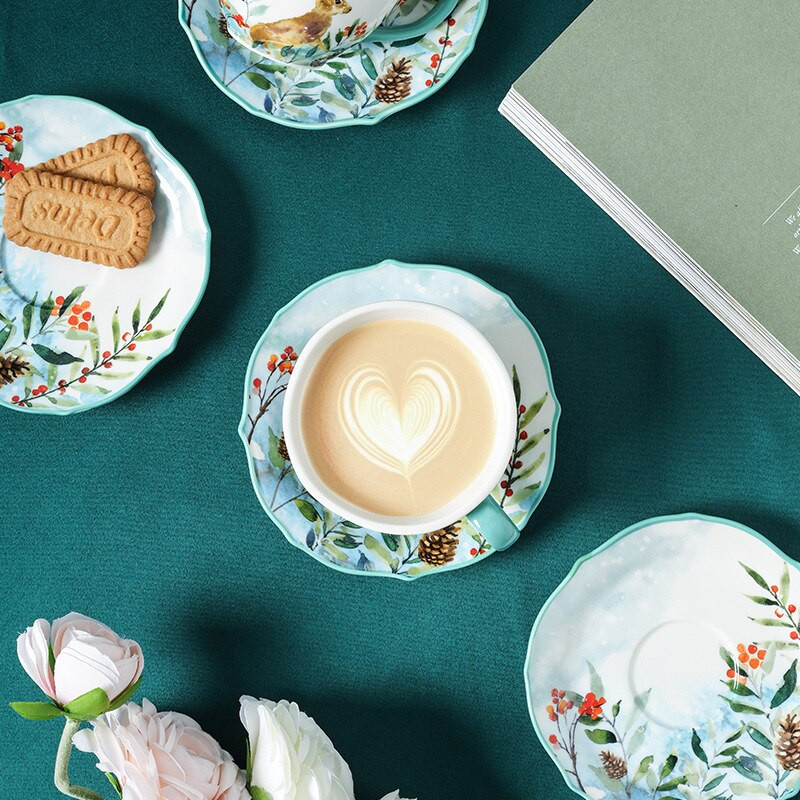 Rankomis dažytas keraminis puodelis su lėkštėmis Pusryčių puodelis Miško gyvūnai Puodeliai Kavos puodelių rinkinys su desertine lėkšte