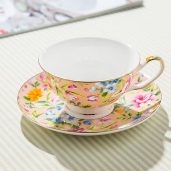 Flower Design European Bone china σετ καφέ Κορυφαίας ποιότητας Φλιτζάνι καφέ από πορσελάνη και πιατάκι Πολυτελή δώρα Μαργαριτάρι γλάσο